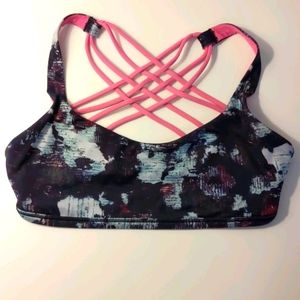 Lululemon Free to Be Wild Sports Bra - Size 6
